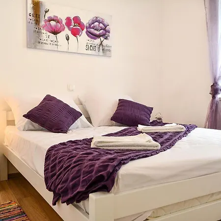 Apartment Centre Old Town *
